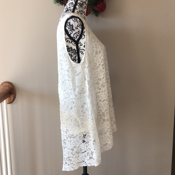 🆕 Lace Tunic - Picture 3 of 6